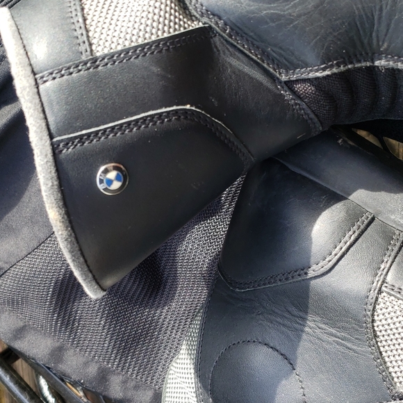 FirstGear Women's BMW Motorcycle Gear (NWOT) CAN BE SOLD SEPERATELY - Picture 4 of 8